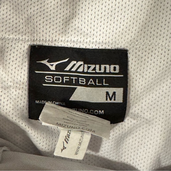 Mizuno SoftBall Pants Gray Women’s Size M - Picture 3 of 6